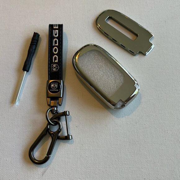 Dodge Logo key fob Keychain Black Leather and Key Fob Cover in Silver NWT - Picture 1 of 9